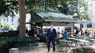 mc09_shake-shack_portrait_72