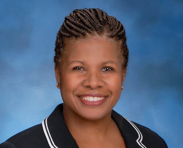 Deneen Donnley Con Edison