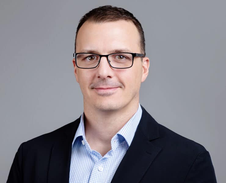 Adam Hornung Hillhouse Investment