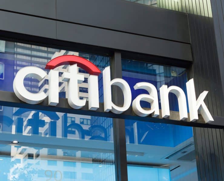 Wall Street banks challenge Big Law fees as AI reduces legal workloads