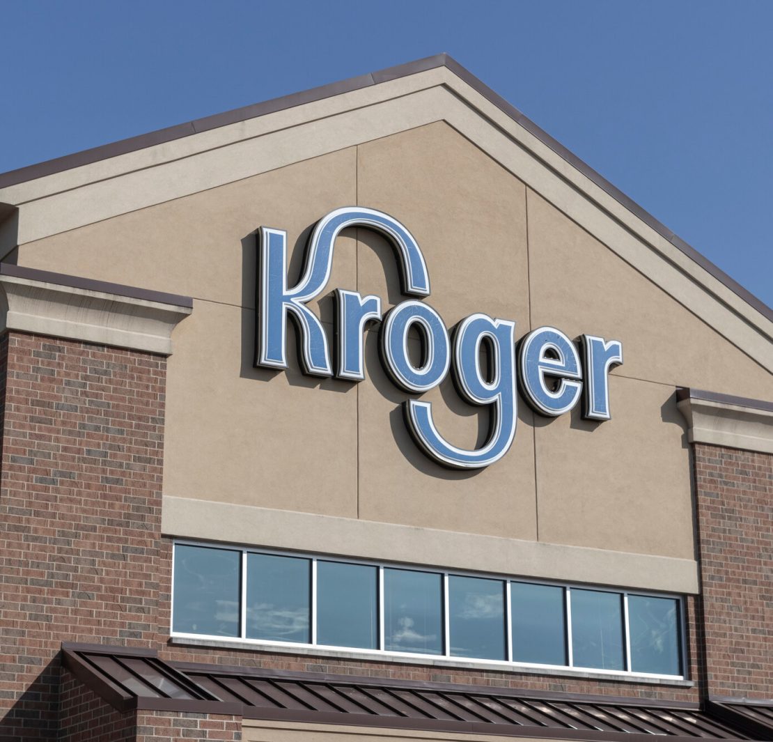 Kroger store illustrating the multibillion-dollar lawsuit over their failed $24.6 billion merger.