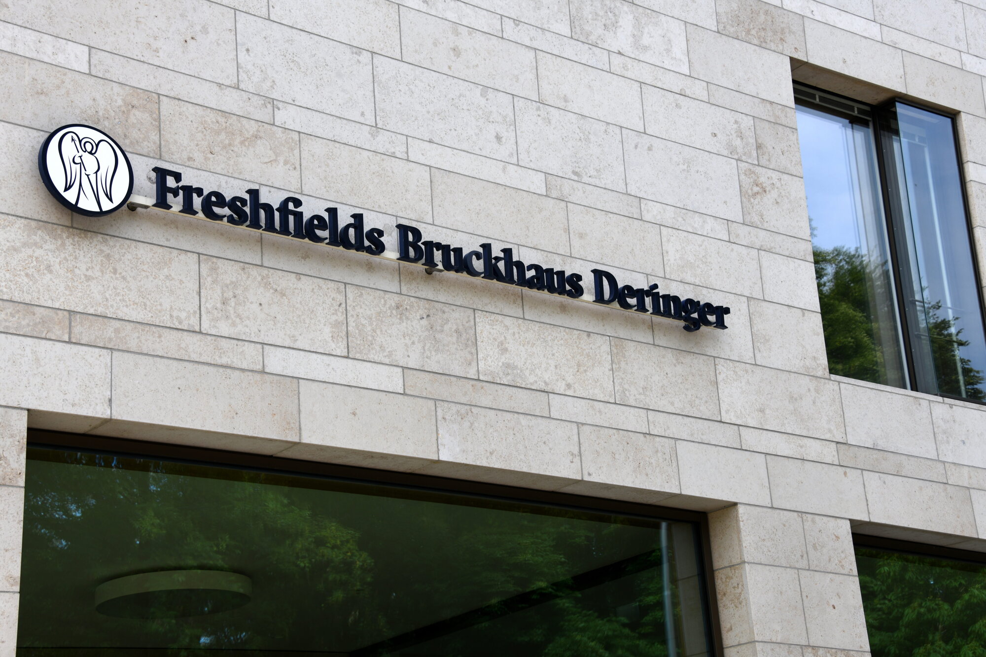Freshfields office building as the law firm considers spinning off its AI technology division into a separate business.